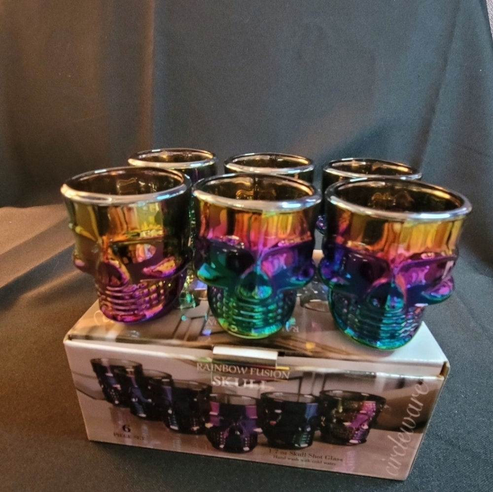 Skull shot glasses